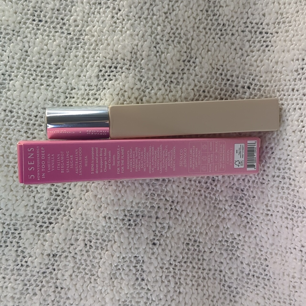 5 SENS In Too Deep Eau De Parfum Travel Spray, 10ml/0.34fl oz - Picture 3 of 11